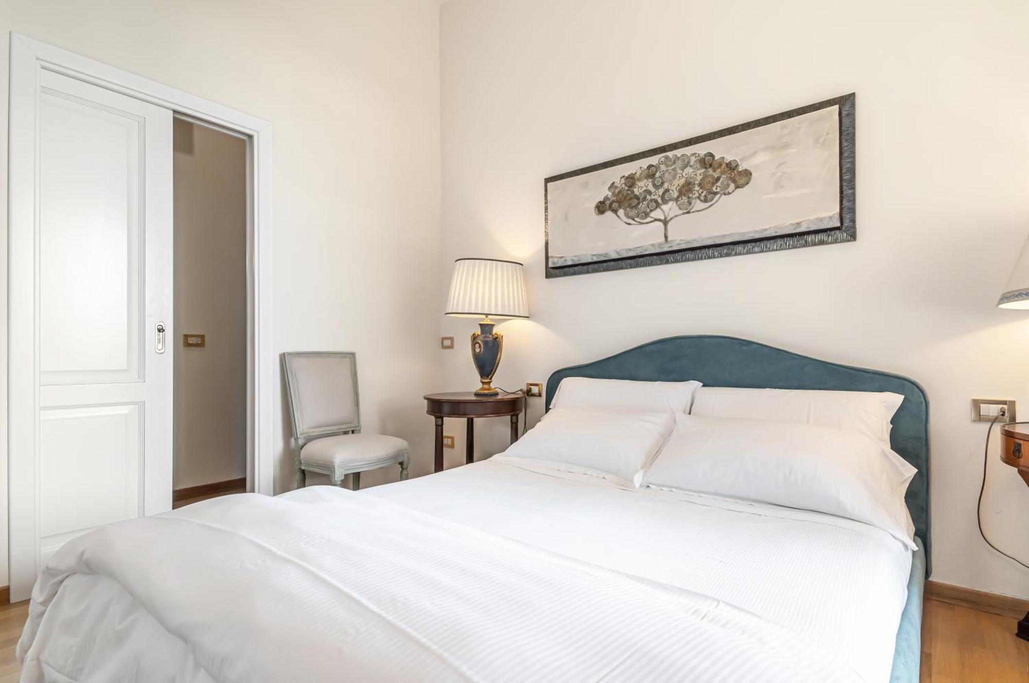 Porta Tufi Luxury Apartment With Private Parking! Siena Exterior foto